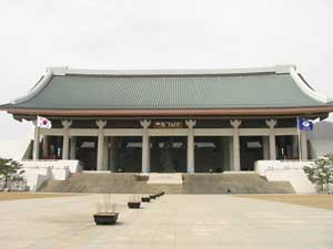 The Grand Hall of the Nation, Independence Memorial Hall; キョレの家、独立記念館